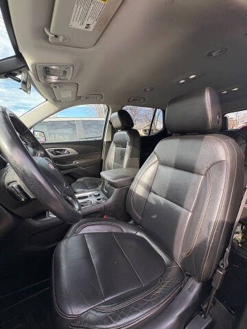 2020 Chevrolet Traverse LT Leather