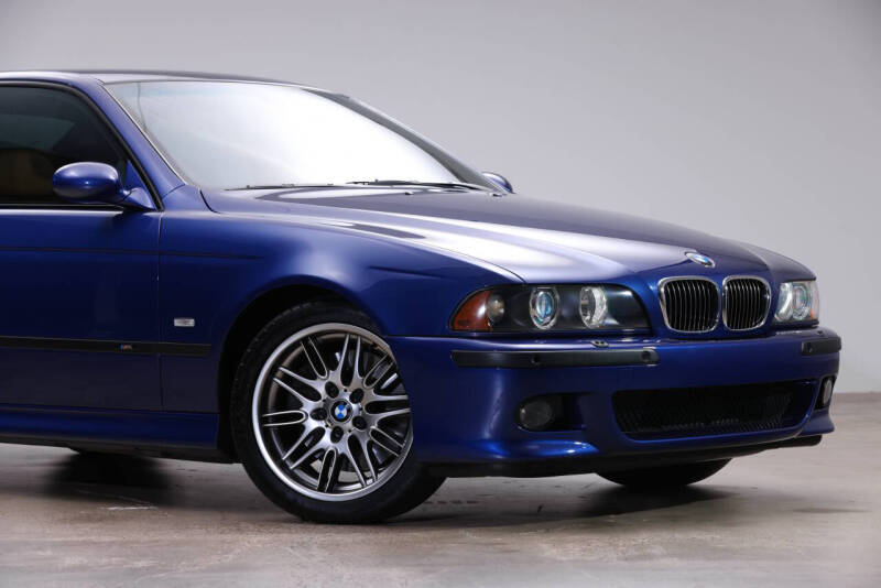 2002 BMW M5