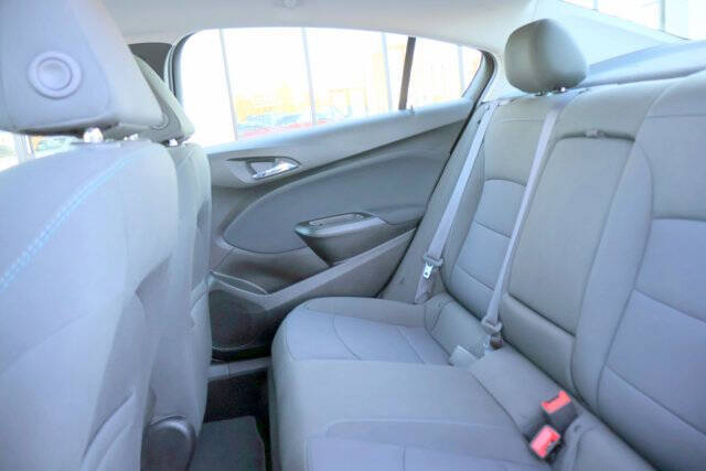 2017 Chevrolet Cruze LT Auto