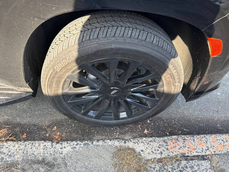 2023 Cadillac Escalade ESV Premium Luxury