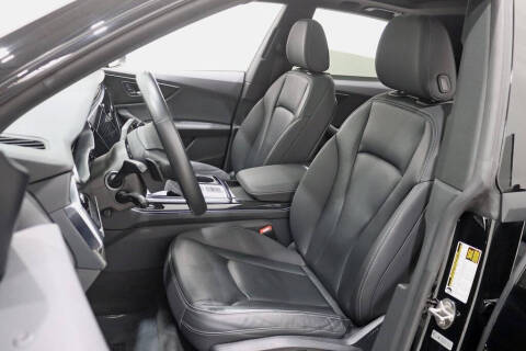 2020 Audi Q8 quattro Premium 55 TFSI