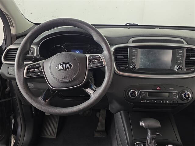 2019 Kia Sorento LX V6