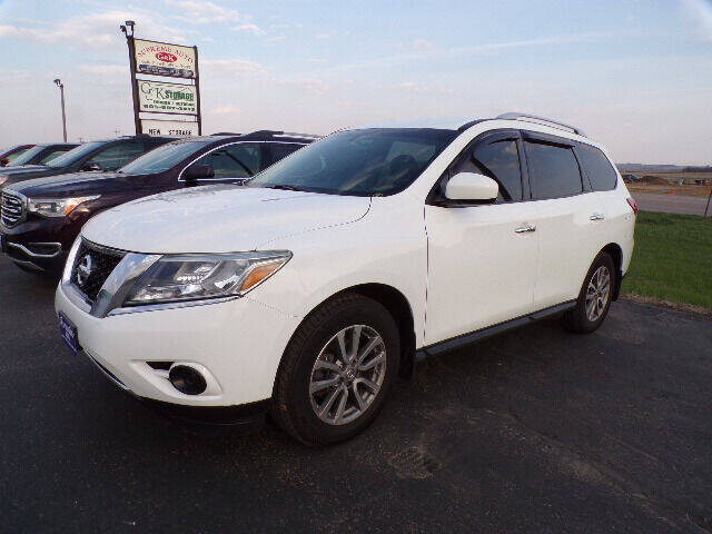 2015 Nissan Pathfinder for sale at G & K Supreme in Canton SD
