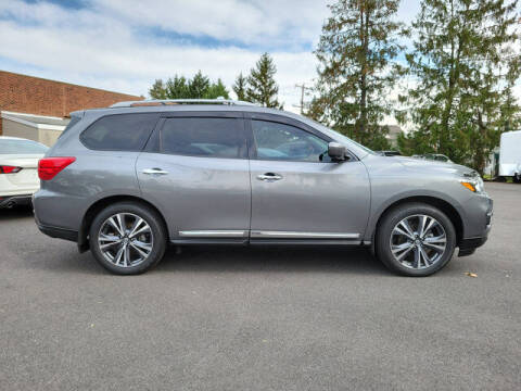 2020 Nissan Pathfinder Platinum
