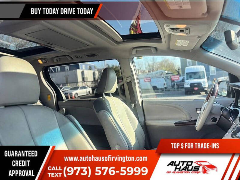 2014 Toyota Sienna