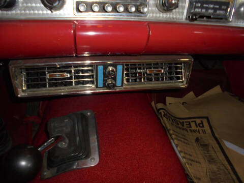 1957 Ford Thunderbird