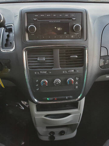 2014 Dodge Grand Caravan American Value Package