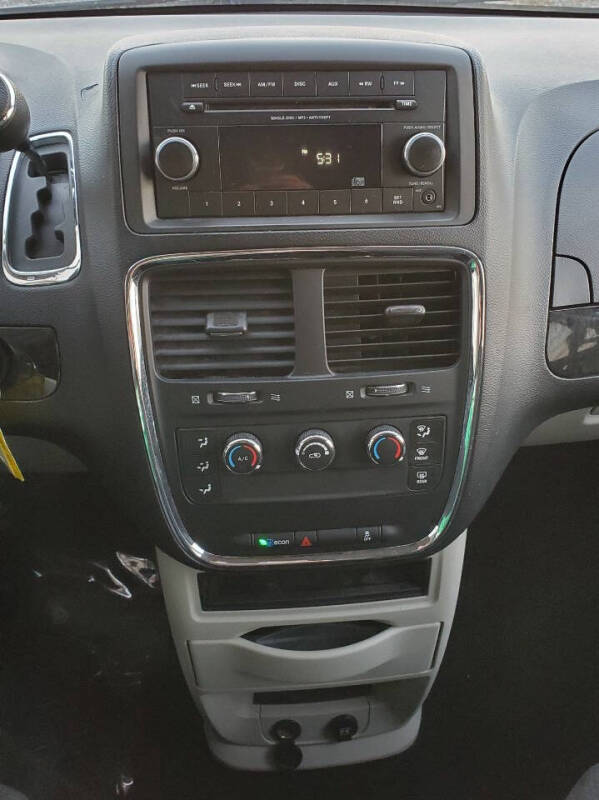 2014 Dodge Grand Caravan American Value Package