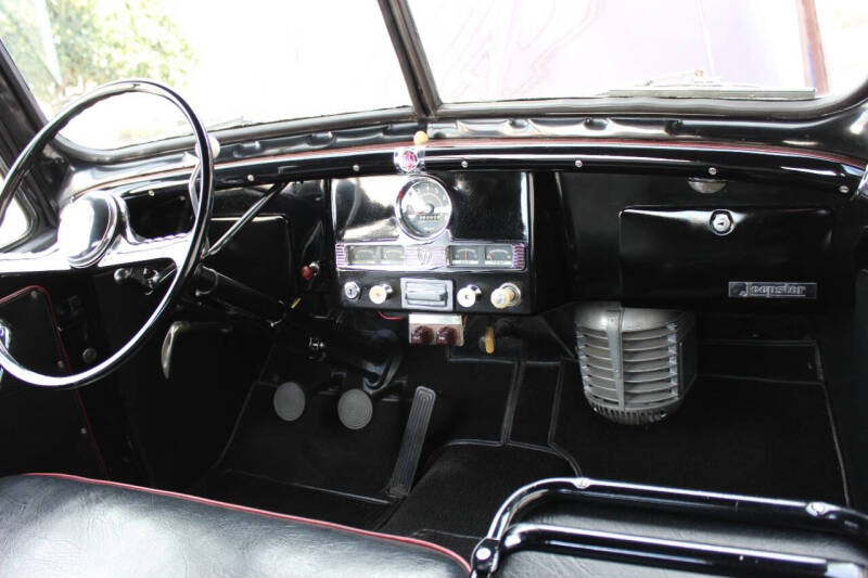 1950 Willys Jeepster