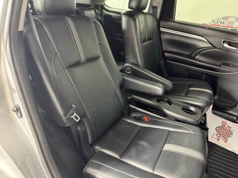 2017 Toyota Highlander