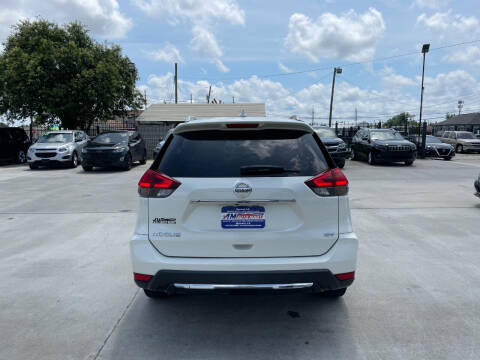 2017 Nissan Rogue SL