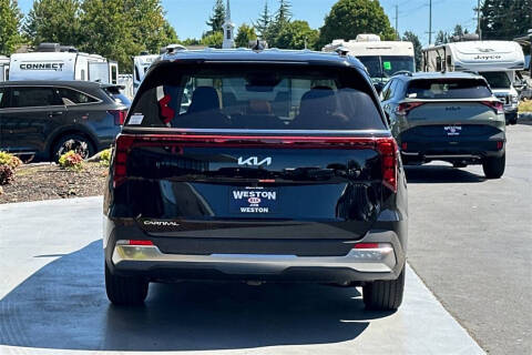 2026 Kia Carnival SX
