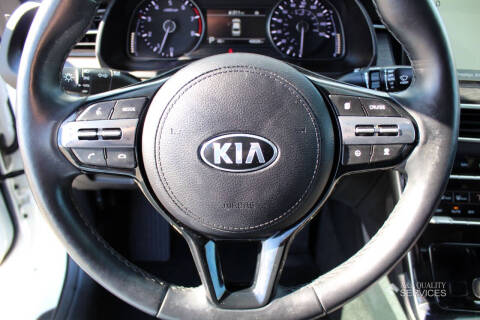 2020 Kia Cadenza Limited