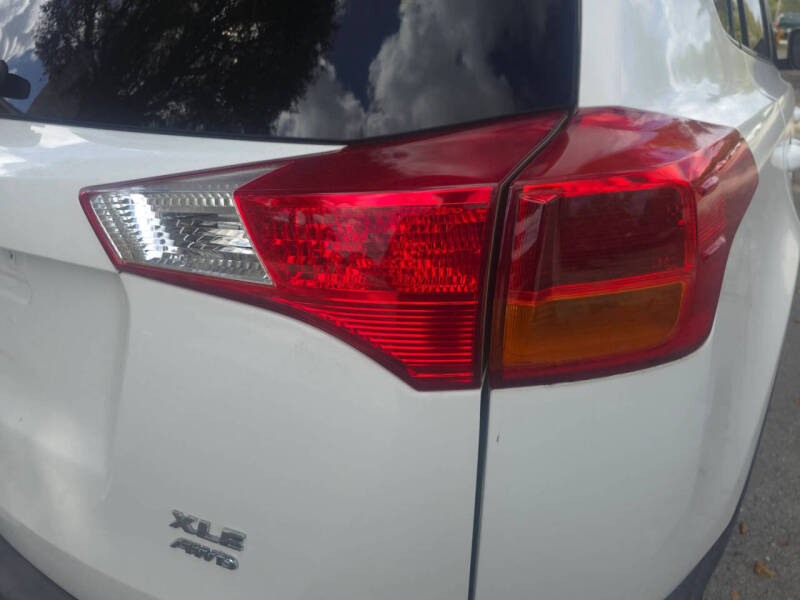 2013 Toyota RAV4 XLE