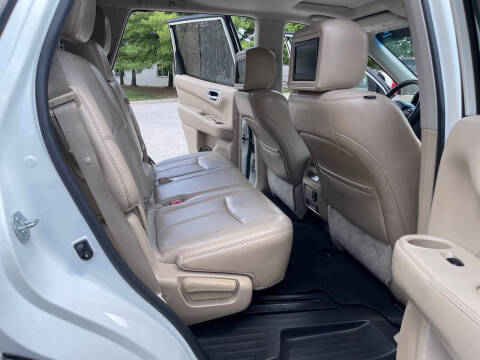 2016 Nissan Pathfinder Platinum