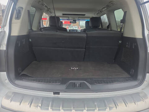2015 Infiniti QX80