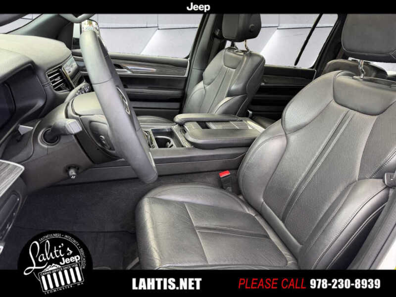 2022 Jeep Wagoneer Series III