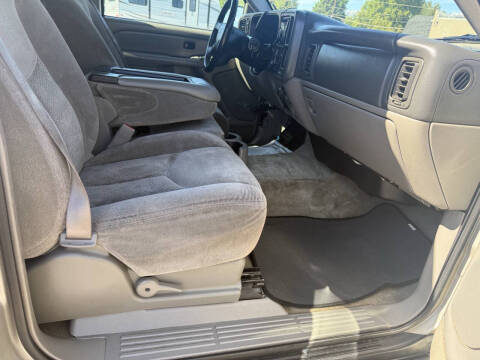 2005 Chevrolet Tahoe LS