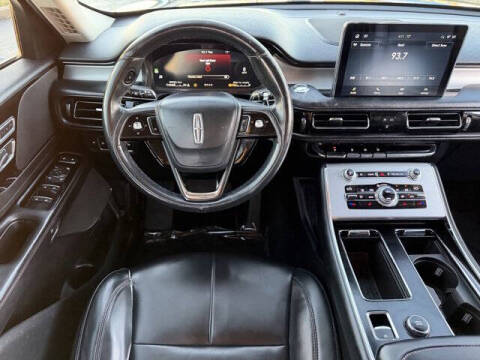 2020 Lincoln Aviator Standard