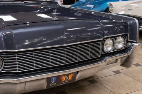 1967 Lincoln Continental