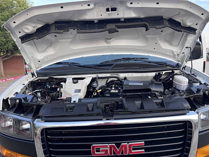 2019 GMC Savana 2500