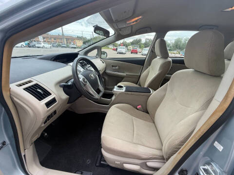 2012 Toyota Prius v Three