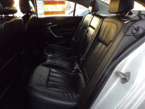 2013 Buick Regal Premium 1