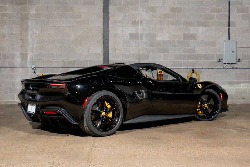 2025 Ferrari 296 GTS