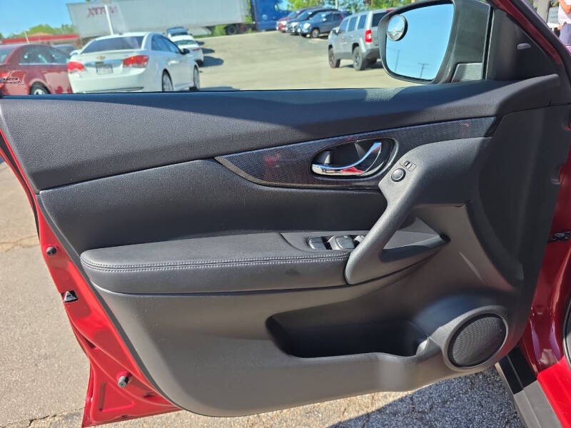 2015 Nissan Rogue SL