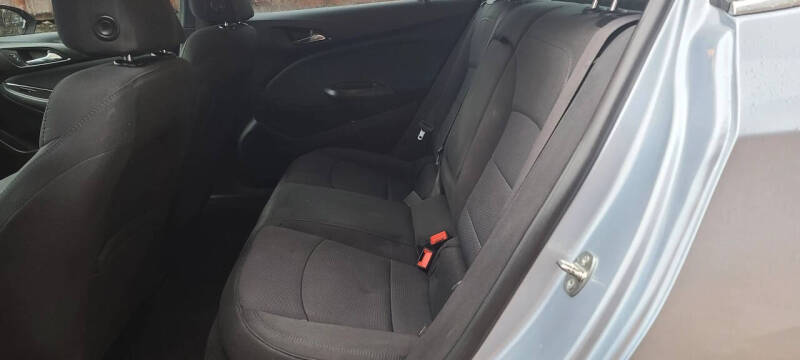 2017 Chevrolet Cruze LT Auto