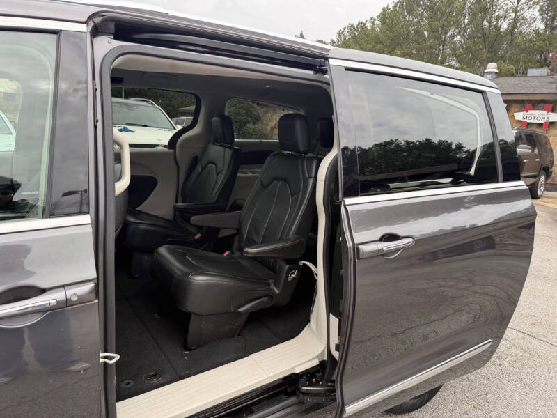 2018 Chrysler Pacifica Touring L