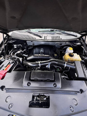 2016 Lincoln Navigator Select