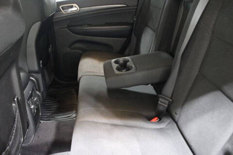 2017 Jeep Grand Cherokee Laredo