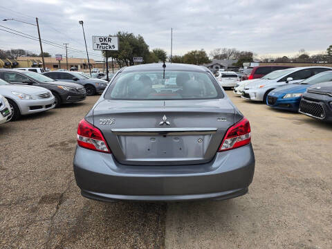 2020 Mitsubishi Mirage G4 LE