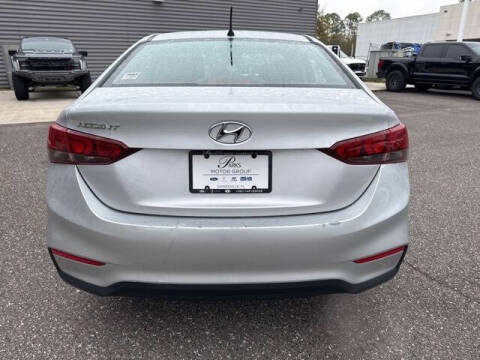 2019 Hyundai Accent SE