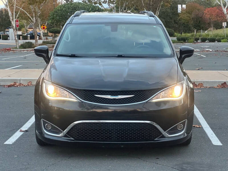 2017 Chrysler Pacifica