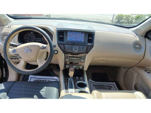 2015 Nissan Pathfinder S