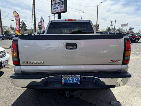 2005 GMC Sierra 1500 SLT