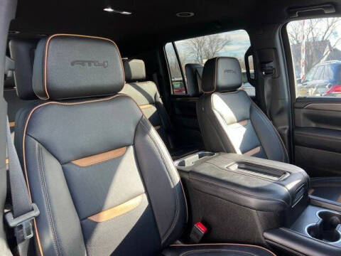 2023 GMC Yukon XL AT4