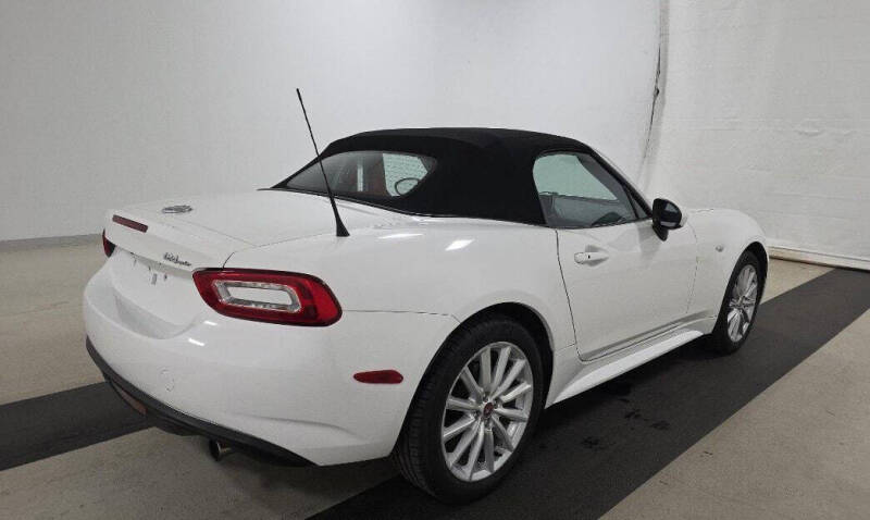 2018 FIAT 124 Spider Lusso