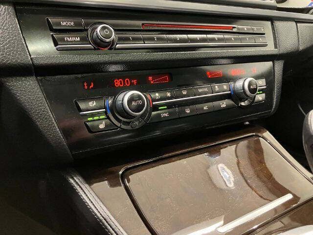 2014 BMW 5 Series 528i