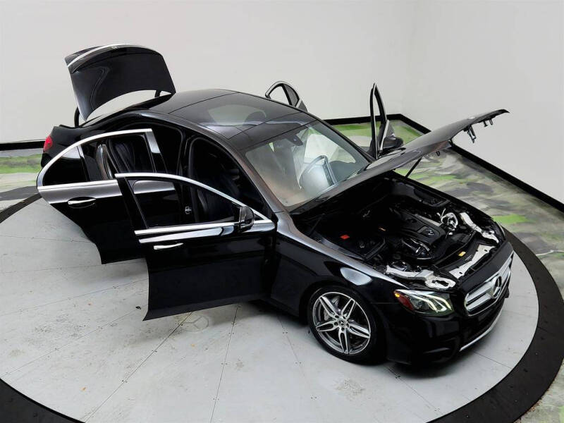 2019 Mercedes-Benz E-Class E 300