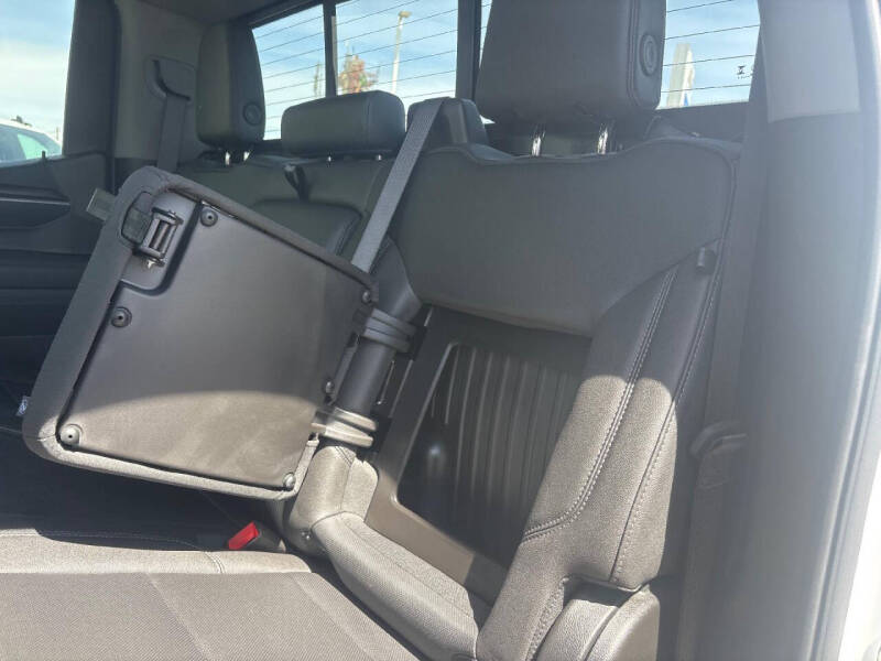 2025 GMC Sierra 1500