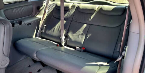 2004 Toyota Sienna XLE Limited 7 Passenger
