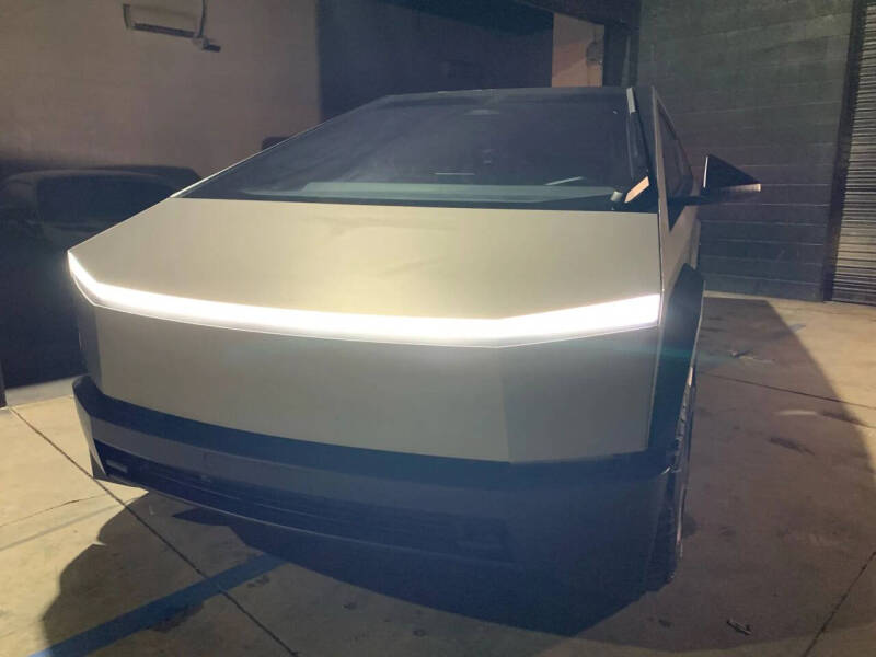 2024 Tesla Cybertruck