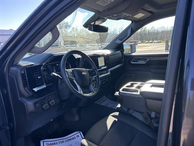 2023 Chevrolet Silverado 1500 LT
