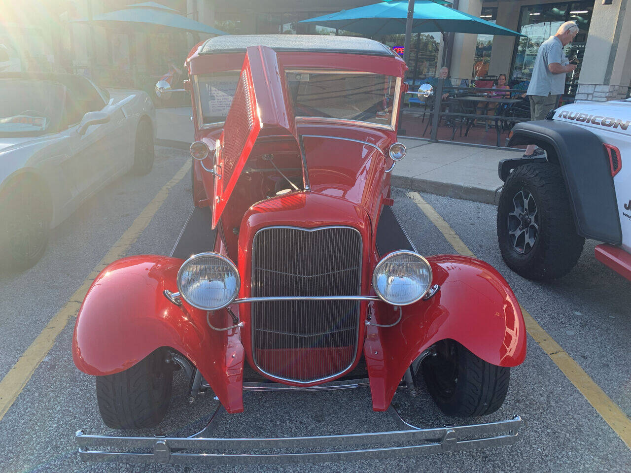 Kelly's Cars in Camdenton, MO