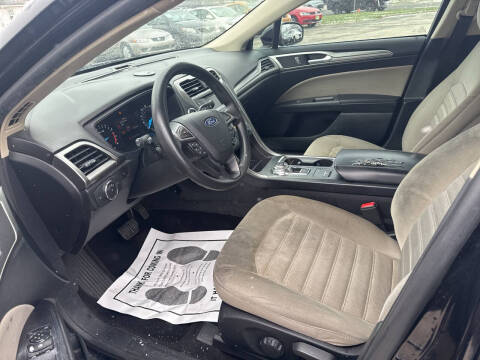 2019 Ford Fusion S