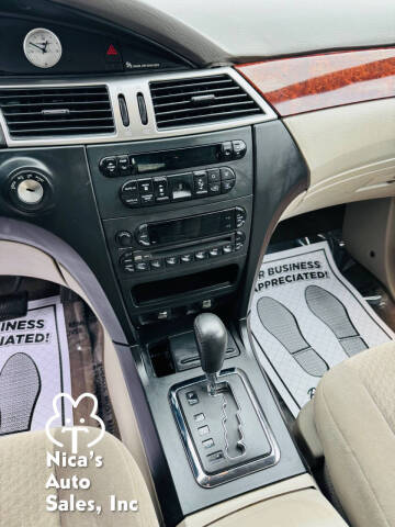 2005 Chrysler Pacifica Touring