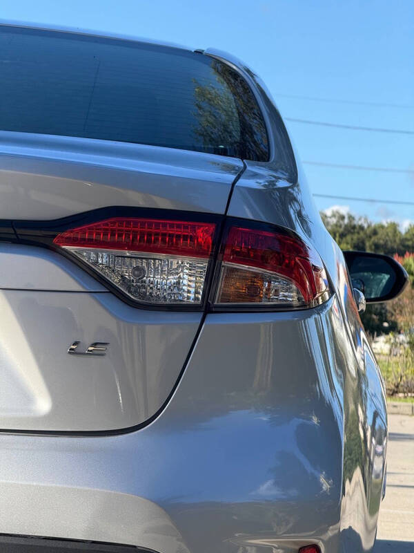 2020 Toyota Corolla LE